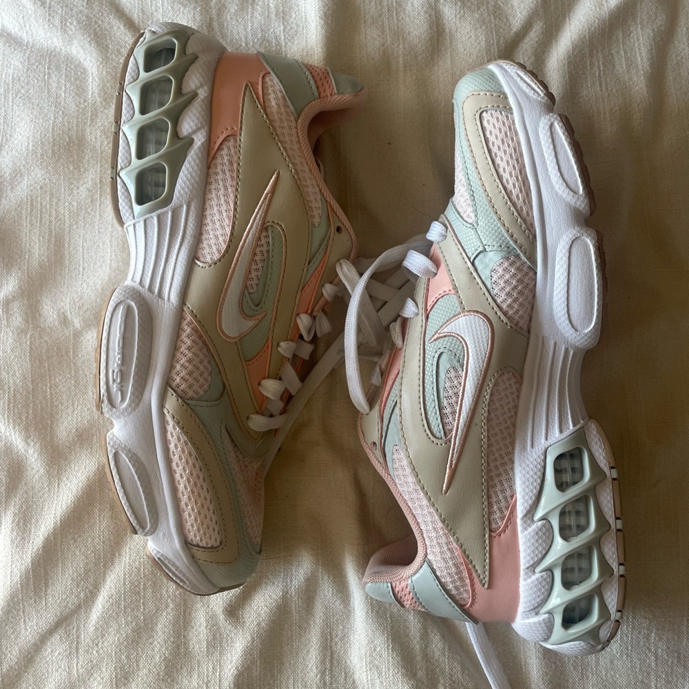 NIKE ZOOM AIR sneakers